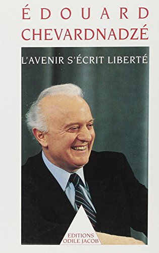 Stock image for L'Avenir s'crit libert [Broch] for sale by secretdulivre