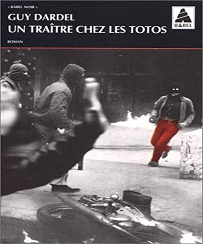 Imagen de archivo de Un Tratre Chez Les Totos a la venta por RECYCLIVRE
