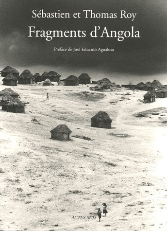 Imagen de archivo de Fragments d'Angola a la venta por Ammareal