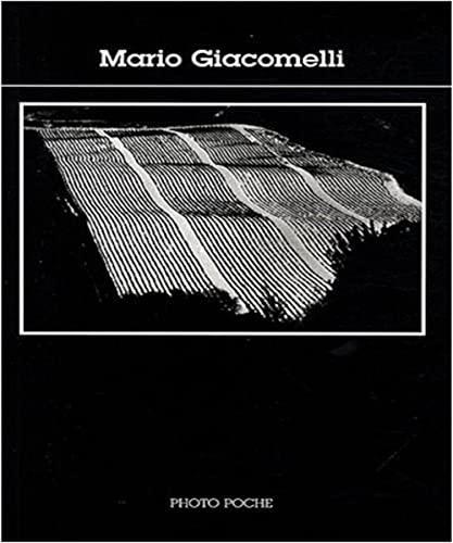 Mario Giacomelli: Photo Poche nÂ° 19 (9782742777655) by Giacomelli, Mario