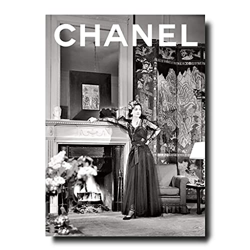 Stock image for CHANEL ------- 3 Volumes sous tui illustr. ---- [ Les Bijoux , Les Parfums , La Mode ] --------- [ 2me dition ] for sale by Okmhistoire