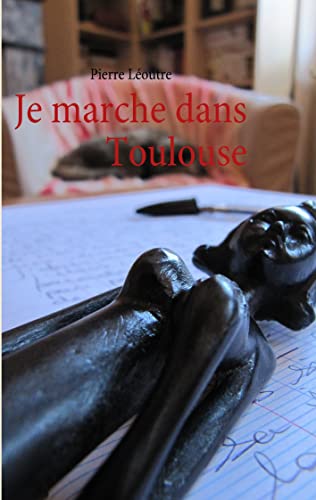 Stock image for Je marche dans Toulouse (French Edition) for sale by Lucky's Textbooks