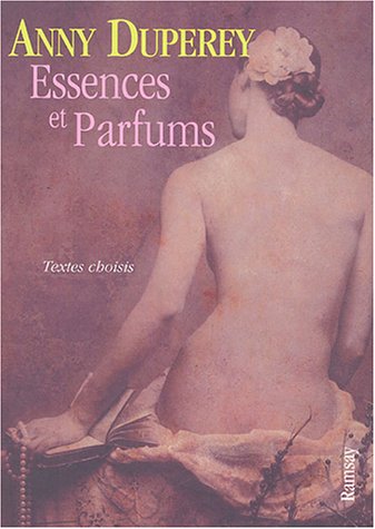 Imagen de archivo de Essences et parfums a la venta por Librairie Th  la page
