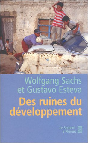 Stock image for Des ruines du dveloppement for sale by LeLivreVert