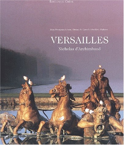 Stock image for Versailles for sale by RECYCLIVRE