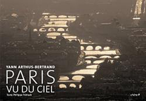 Beispielbild fr Paris vu du ciel zum Verkauf von Ammareal