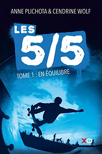 Stock image for Les 5/5 - tome 1 En quilibre (01) for sale by Ammareal