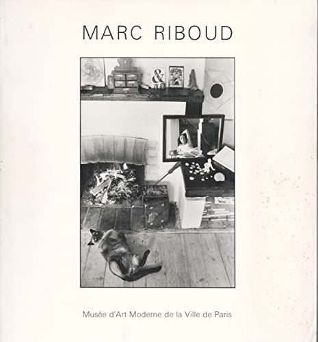 Marc Riboud: Photos choisies, 1953-1985 : MuseÌe d'art moderne de la ville de Paris, 24 avril-7 juillet 1985 (French Edition) (9782853460002) by Riboud, Marc