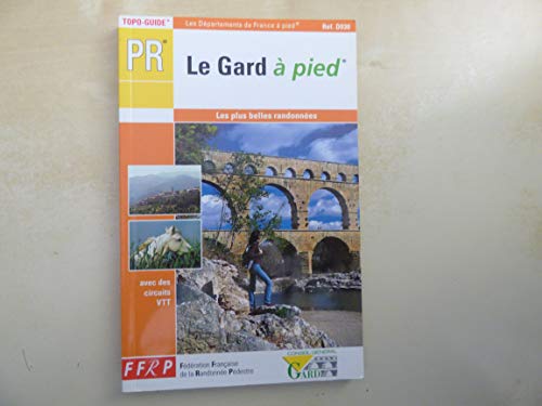 Imagen de archivo de Petite Randonne : Le Gard  Pied a la venta por RECYCLIVRE