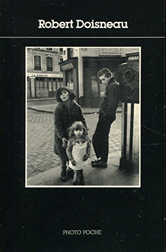 Beispielbild fr Robert Doisneau (Photo poche) (French Edition) zum Verkauf von Wonder Book