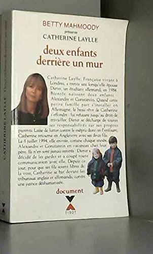 Stock image for Deux enfants derrire un mur : Document for sale by Ammareal