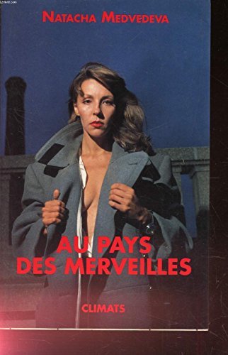 Imagen de archivo de Au pays des merveilles a la venta por medimops