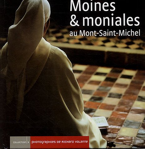 Beispielbild fr Moines Et Moniales Au Mont-saint-michel zum Verkauf von RECYCLIVRE