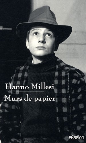 Stock image for Murs de papier for sale by Ammareal