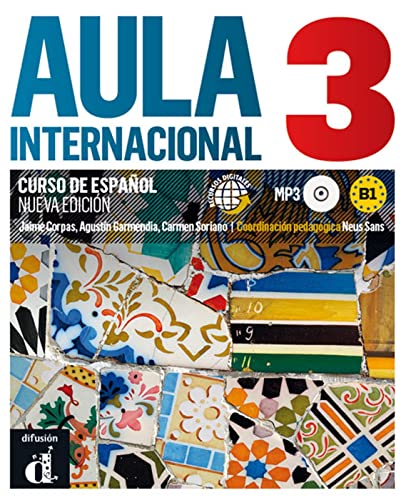 Stock image for Aula internacional 03 Libro del alumno + Audio-CD (mp3).: Nueva edici n for sale by WorldofBooks