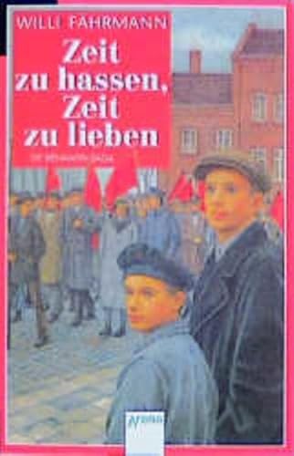 Stock image for Zeit zu hassen, Zeit zu lieben. Die Bienmann- Saga. ( Ab 12 J.). for sale by SecondSale