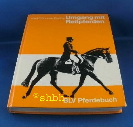 Stock image for Umgang mit Reitpferden. for sale by Steamhead Records & Books