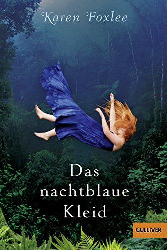 Stock image for Das nachtblaue Kleid: Roman (Gulliver) for sale by medimops
