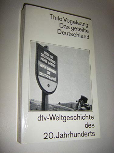 Stock image for De faschistischen Bewegungen.Die Krise des liberalen Systems und die Entwicklung der Faschisten. Doppelband. Aus der Reihe: dtv-Weltgeschichte des 20. Jahrhunderts, herausgegeben von Martin Broszat und Helmut Heiber. Band 4. for sale by Buch-Galerie Silvia Umla