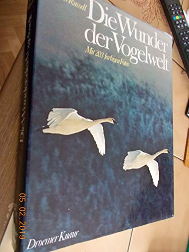 Imagen de archivo de Die Wunder der Vogelwelt. Mit 203 farbigen Fotos. bersetzt von Fritz Abs. a la venta por Antiquariat Hecht