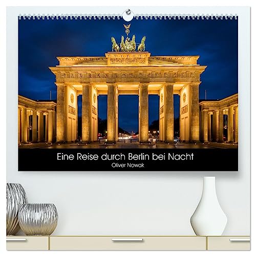 Imagen de archivo de Eine Reise durch Berlin bei Nacht (hochwertiger Premium Wandkalender 2025 DIN A2 quer), Kunstdruck in Hochglanz : Eine Reise durch die Berliner Nacht in 12 Bildern a la venta por AHA-BUCH GmbH