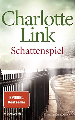 Beispielbild fr Schattenspiel (German Edition) zum Verkauf von Better World Books