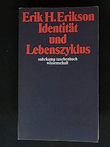 Beispielbild fr Identitt und Lebenszyklus. Drei Aufstze zum Verkauf von medimops