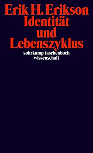 Beispielbild fr Identitt und Lebenszyklus. Drei Aufstze, zum Verkauf von modernes antiquariat f. wiss. literatur