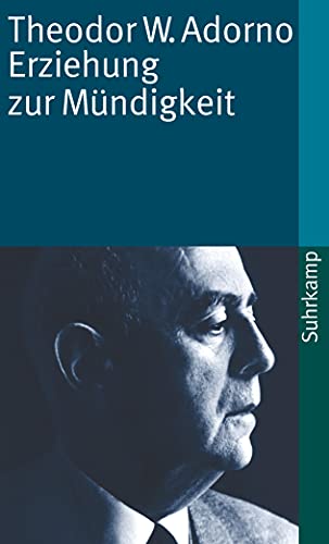 Imagen de archivo de Suhrkamp Taschenbücher, Nr.11, Erziehung zur Mündigkeit a la venta por HPB-Red