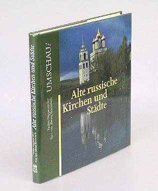 Stock image for Alte russische Kirchen und Stdte for sale by medimops