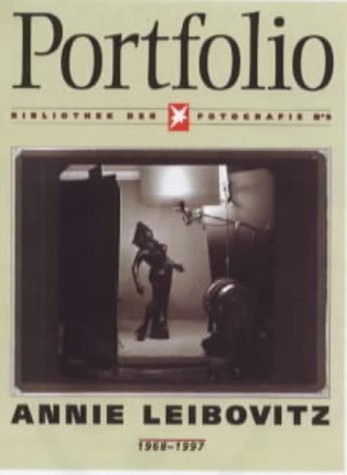 9783570123003: Annie Leibovitz: Photographs Portfolio 1970-1990 (English and German Edition)