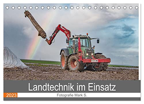 Beispielbild fr Landtechnik im Einsatz (Tischkalender 2023 DIN A5 quer), Calvendo Monatskalender zum Verkauf von medimops