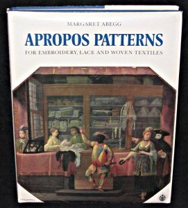 Imagen de archivo de Apropos patterns for embroidery, lace and woven textiles (Schriften der Abegg-Stiftung Bern ; v. 4) a la venta por Riverby Books (DC Inventory)