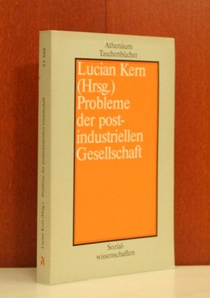 Beispielbild fr Probleme der postindustriellen Gesellschaft zum Verkauf von Bernhard Kiewel Rare Books
