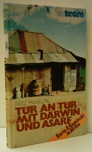 Tür an Tür mit Darwin und Asare - Karin & Kaminski in Afrika