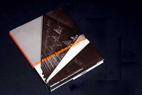 Stock image for The Dessau Bauhaus Building 1926-1999 for sale by Alcuin Books, ABAA/ILAB