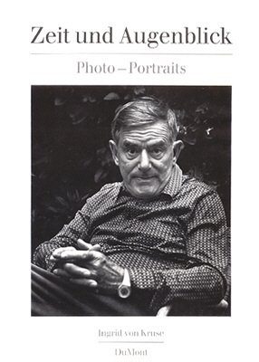 Beispielbild fr Zeit und Augenblick - Photo-Portraits. Mit einer Einfhrung von Klaus Honnef. zum Verkauf von Antiquariat KAMAS