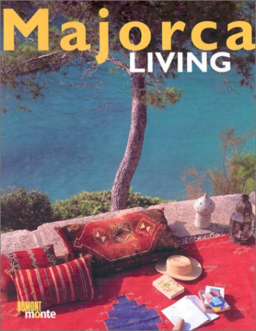 Beispielbild fr Majorca Living zum Verkauf von WorldofBooks