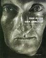 Stock image for Das Auge und der Apparat. Eine Geschichte der Fotografie. (German) for sale by Antiquariat UEBUE