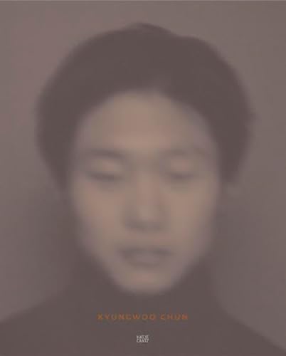 Beispielbild fr Kyungwoo Chun. Photographs, Video Performances. zum Verkauf von Antiquariat Herold