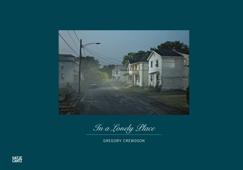 Gregory Crewdson in a Lonely Place (ISBN 9783825897130)