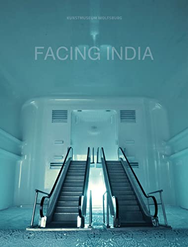 Imagen de archivo de Facing India: India from a Female Point of View a la venta por Midtown Scholar Bookstore