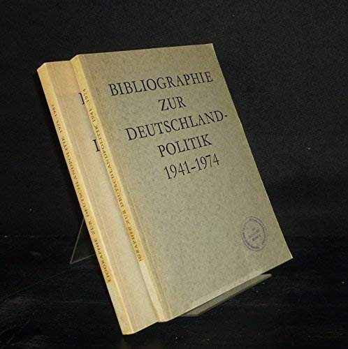 Beispielbild fr Bibliographie zur Deutschlandpolitik 1975 - 1982 zum Verkauf von Bernhard Kiewel Rare Books