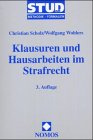 Beispielbild fr Klausuren und Hausarbeiten im Strafrecht : Methodik und Formalien des Gutachtens. 1. Aufl. zum Verkauf von Antiquariat + Buchhandlung Bcher-Quell