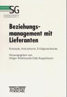 Imagen de archivo de Beziehungsmanagement mit Lieferanten Allgemeine Betriebswirtschaftslehre, Beschaffung und Produktpolitik Beschaffungsmanagement Einkauf Logistik ABWL Prof. Dr. Udo Koppelmann ordentlicher Professor Wirtschafts- und Sozialwissenschaftliche Fakultt Universitt zu Kln Seminar fr Allgemeine Betriebswirtschaftslehre Beschaffung Produktpolitik Arbeitsschwerpunkte Beschaffungsmanagement Einkauf Logistik Frderung von Beziehgungen zwischen Lieferanten und Kunden Customer Relationship Management Beziehungsmangements mit dem Kunden aktive Beziehungsgestaltung initiiert von der Einkaufsabteilung langfristige Beziehungen bieten erhebliche Vorteile volatile Mrkte Entscheider Geschftsleitung Einkauf Beziehungsmanagement mit Lieferanten bietet einen fundierten Hintergrund zu einer Thematik die immer weiter in den Vordergrund rckt: Die Frderung von Beziehgungen zwischen Lieferanten und Kunden. Hinlnglich bekannt ist in diesem Zusammenhang der Ansatz des Customer Relationship Management, also d a la venta por BUCHSERVICE / ANTIQUARIAT Lars Lutzer