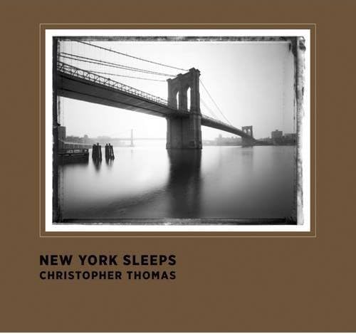 Beispielbild fr New York Sleeps zum Verkauf von Better World Books