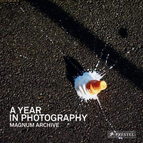 Stock image for A Year in Photography: Magnum Archive for sale by ThriftBooks-Dallas