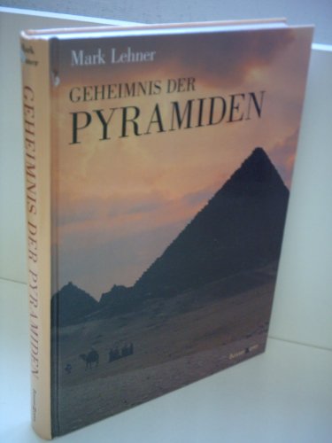 Stock image for Geheimnis der Pyramiden. for sale by Bank of Books