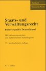 Imagen de archivo de Staats- und Verwaltungsrecht Bundesrepublik Deutschland: Mit Europarecht a la venta por Ammareal