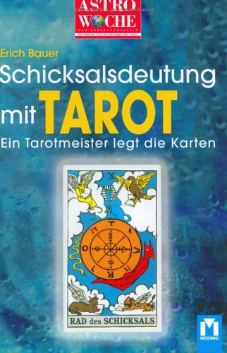 Schicksalsdeutung mit Tarot: Ein Tarotmeister legt die Karten